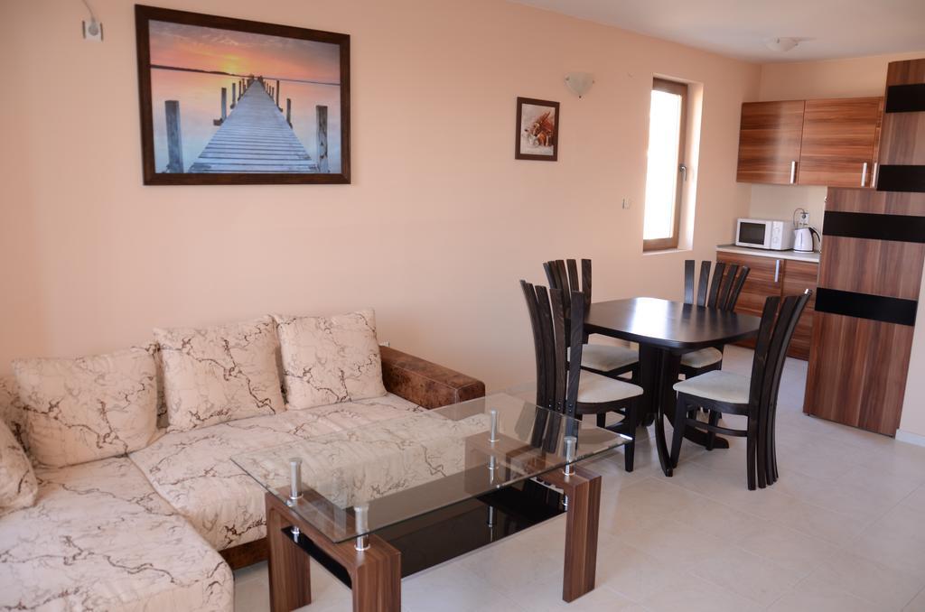 Apartments In Complex Chateau Nessebar Sweti Wlas Exterior foto