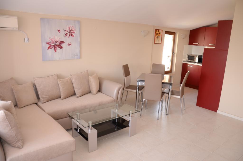 Apartments In Complex Chateau Nessebar Sweti Wlas Exterior foto