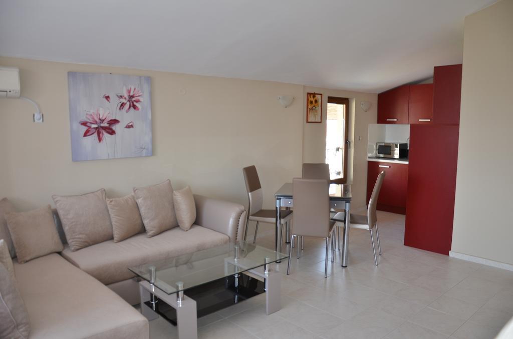 Apartments In Complex Chateau Nessebar Sweti Wlas Exterior foto